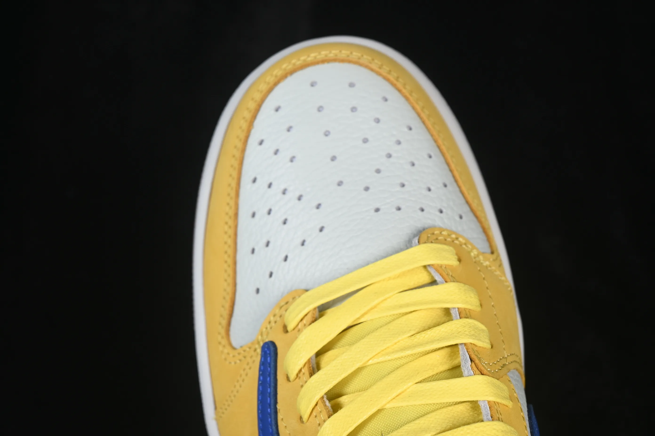 All categories Air Jordan Jordan series basketball shoes Air Jordan 1 Low ZG version Travis Scott x Air Jordan 1 Low OG AJ1 Joe 1 undercut low top full head layer DZ4137-700